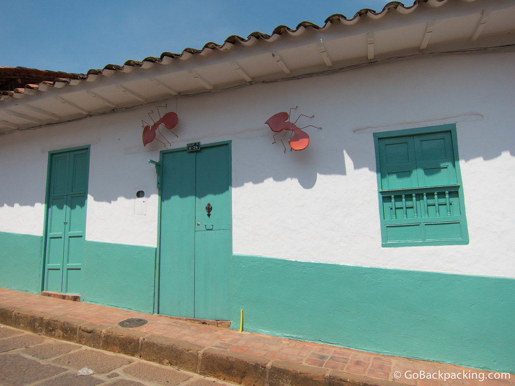 Hormiga culonas (ants) are sold in shops and restaurants throughout the pueblo