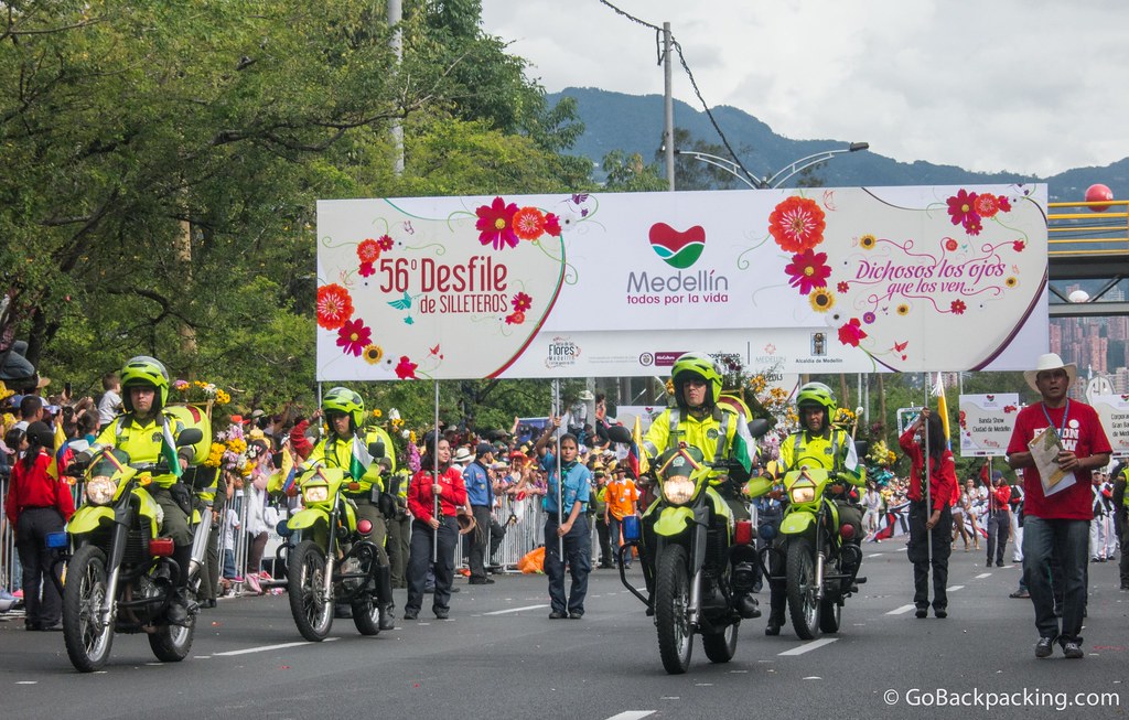 Start of the 56th Annual Desfile de Silleteros (Flower Parade)